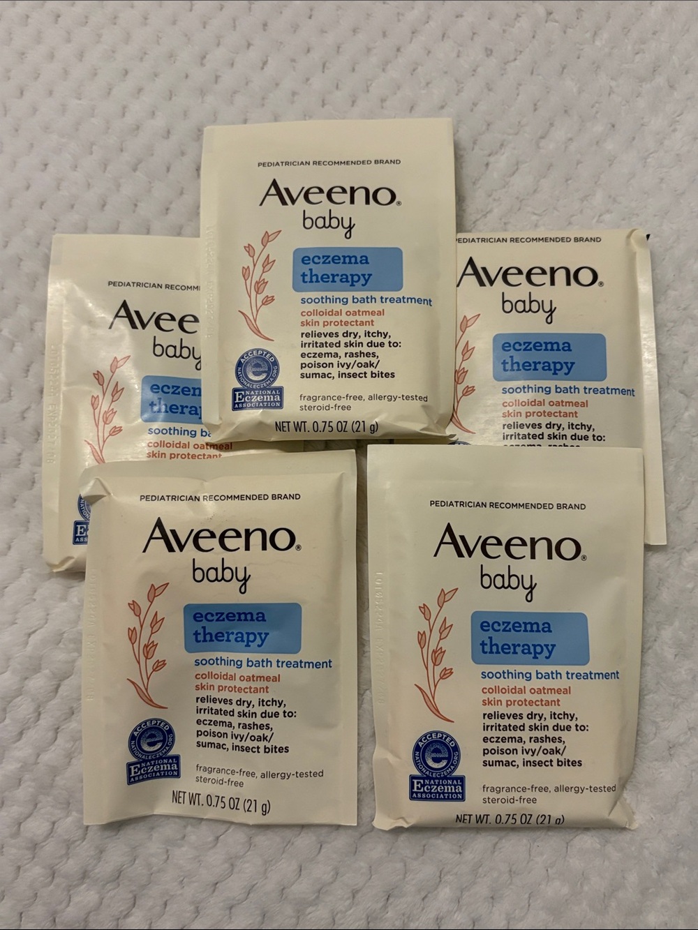 5 Aveeno Baby Eczema Therapy Soothing Bath Treatment Packets